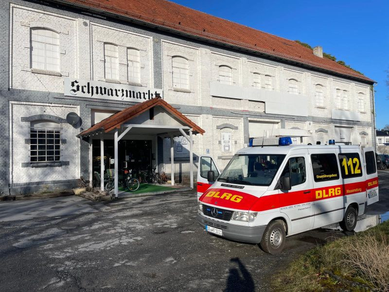 Einsatzleitwagen im Bereitstellungsraum